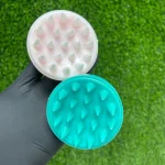 سرشور | Dual-Sided Bath Brush & Scalp Washer - Image 2