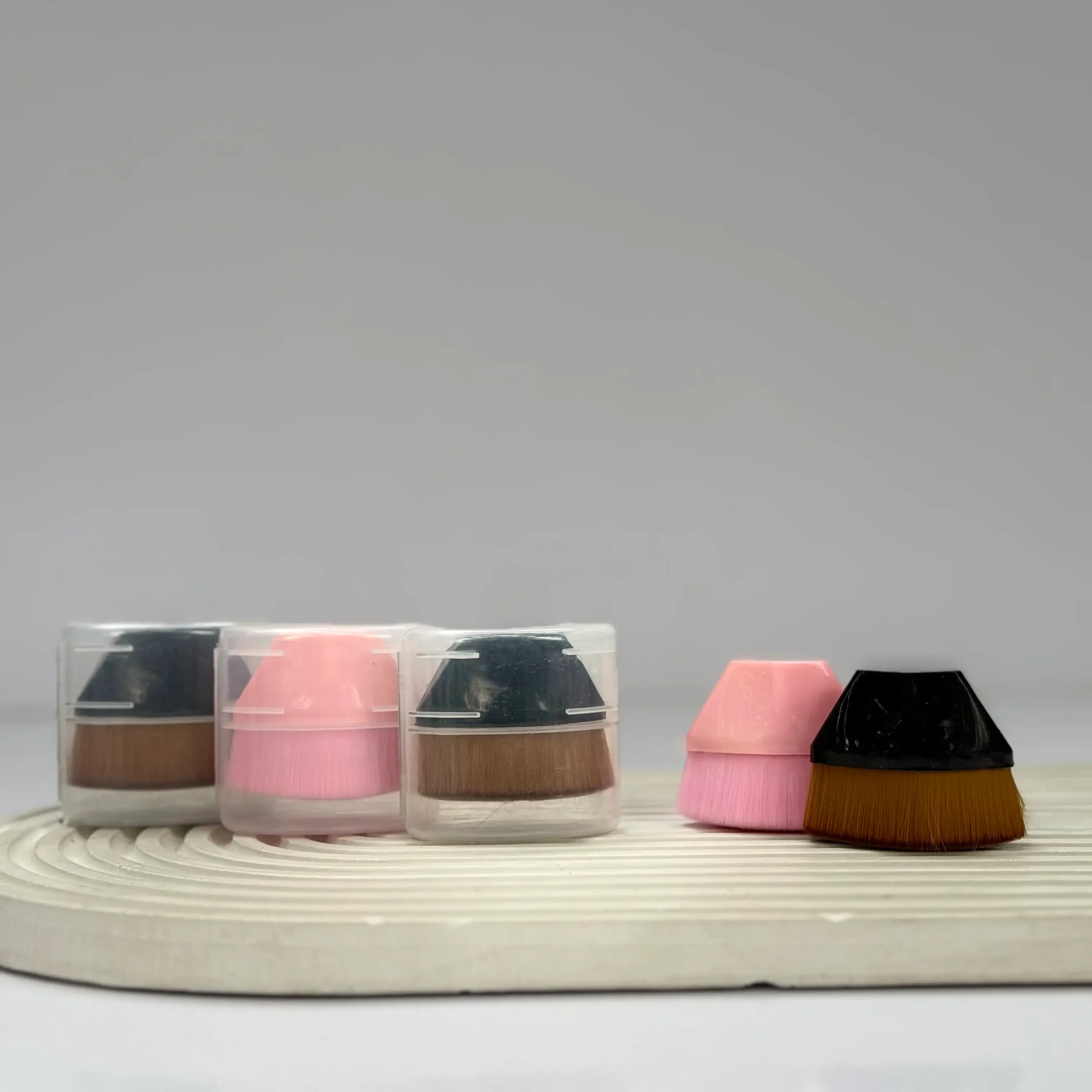 IMG_4014-scaled براش کرم پودر جادویی 9049498