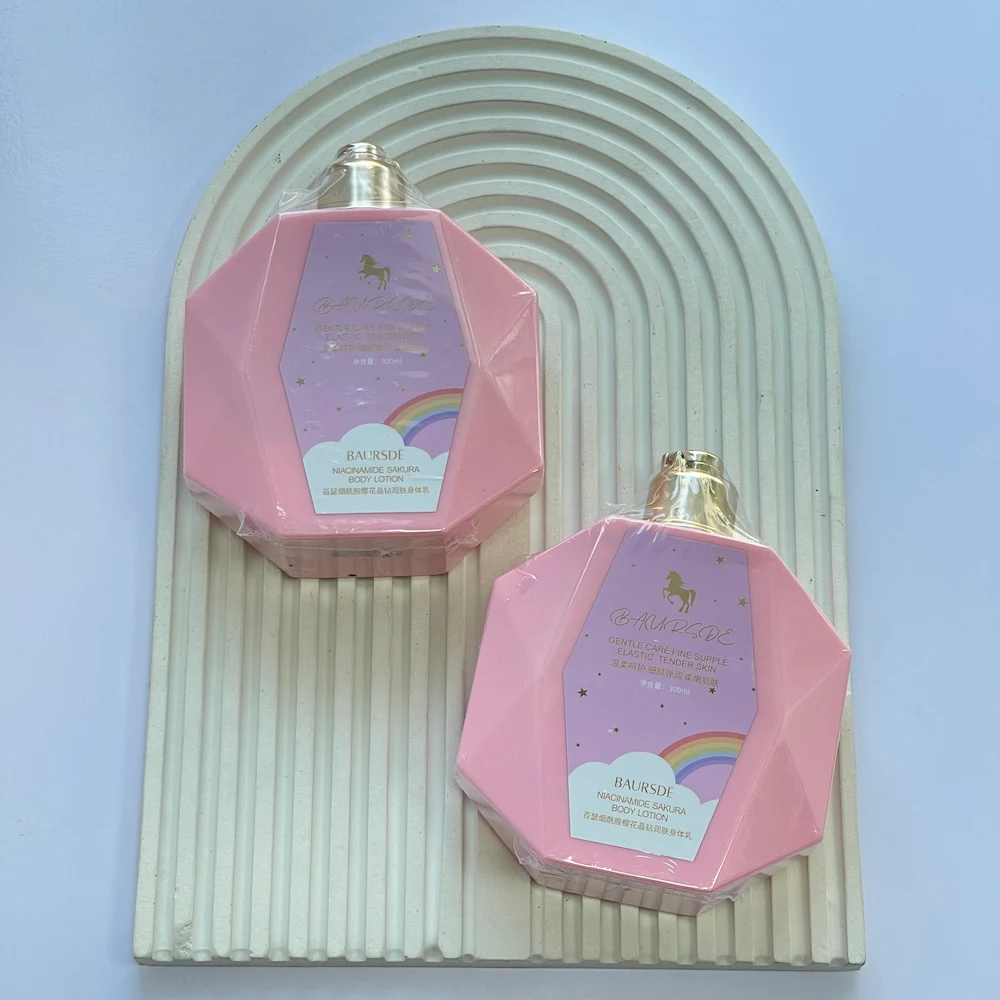 لوسیون بدن یونیکورن برند بااورسدی 300 میل 04989