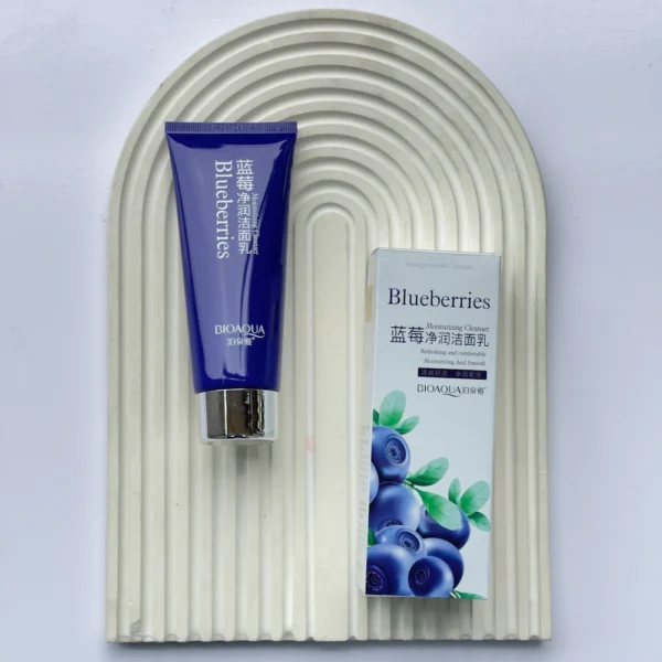 فوم شستشوی صورت بلوبری بیوآکوا ۱۰۰ گرم 74855552