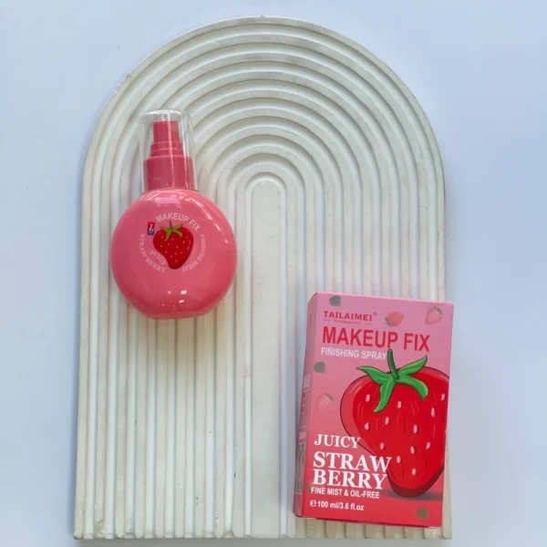 اسپری فیکس آرایش تایلامی با رایحه توت‌ فرنگی حجم ۱۰۰ میلی‌ لیتر | TAILAIMEI Strawberry Setting Spray