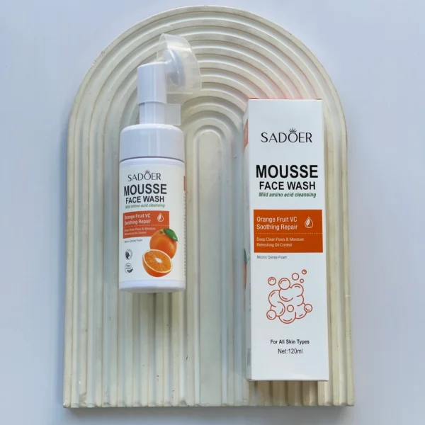 فوم شستشو صورت ضدلک سادور مدل ویتامین C حجم 120 میلی‌لیتر، مناسب انواع پوست | SADOER Vitamin C Facial Cleansing Foam 120 ml